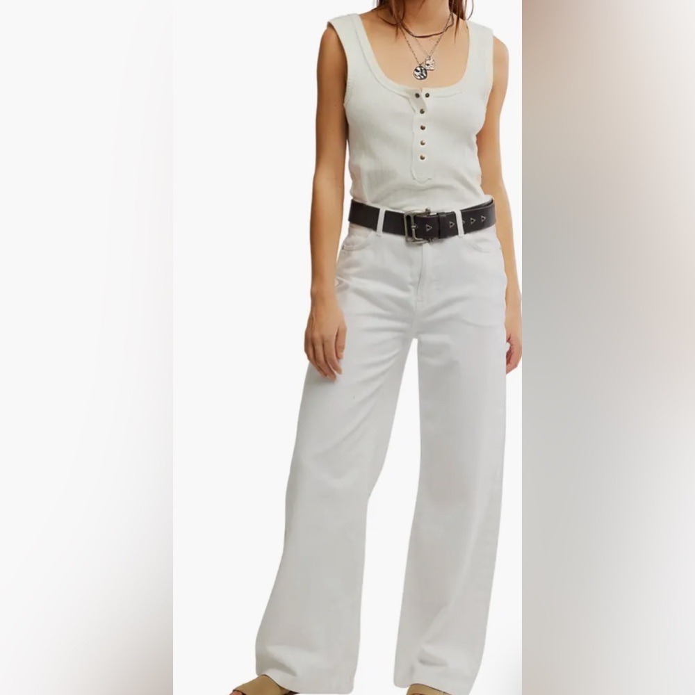 NWOT Women's Free People Stride White High Waist Baggy Denim Jeans Size 30